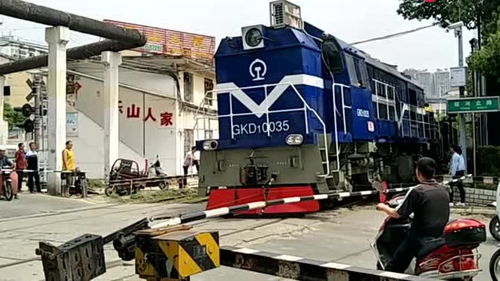 鋼鐵動(dòng)脈的回響 湖北十堰三線建設(shè)時(shí)期的鐵路、工廠與機(jī)車配件